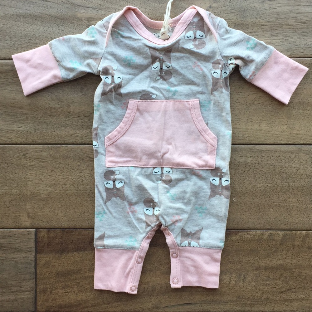 NWOT Long sleeve fox print coverall